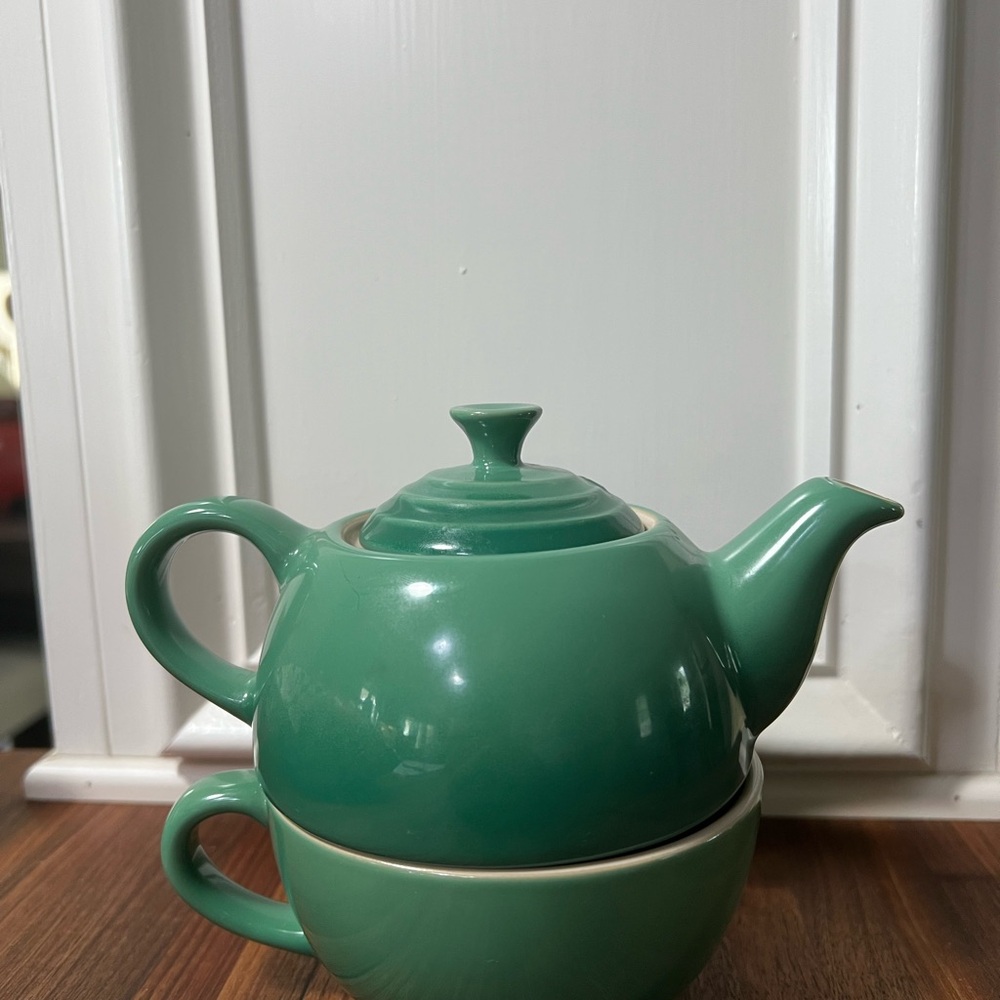 Le Creuset Mini Teapot